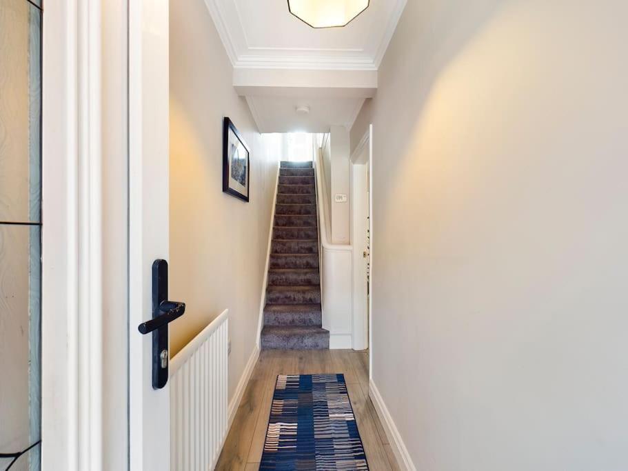 בלפסט It'S Broadway Baby! Great House Close To City Centre מראה חיצוני תמונה