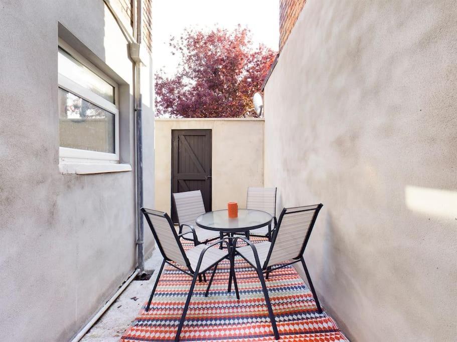 בלפסט It'S Broadway Baby! Great House Close To City Centre מראה חיצוני תמונה